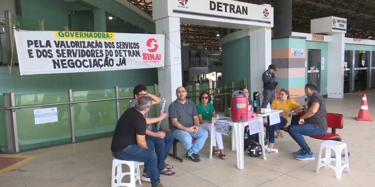 Servidores do Detran encerram greve e serviços voltam ao normal nesta quinta-feira (20)