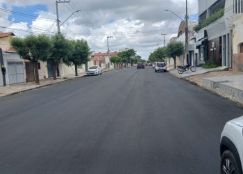 Trecho da Avenida Alberto Maranhão é liberado após serviço de recapeamento asfáltico