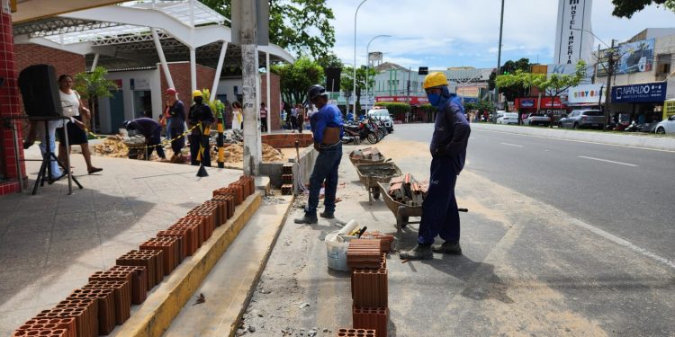 Prefeitura realiza intervenção no Centro Comercial de Mossoró