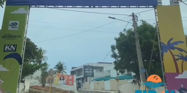 Comerciantes realizam Carnaval da rua do Brisa 2025 em Tibau