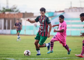 Baraúnas é derrotado pelo Laguna e cai para segunda divisão do estadual