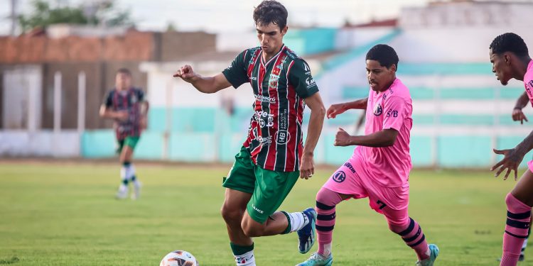 Baraúnas é derrotado pelo Laguna e cai para segunda divisão do estadual