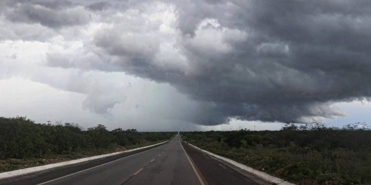 DNIT alerta para interdição parcial na BR-110/RN, entre Areia Branca e Mossoró, a partir desta quinta-feira (13)