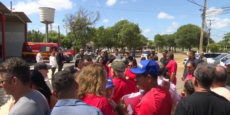 “Não deixaram ver meu Lulinha”, lamenta filha ao tentar realizar o sonho da mãe, de 94 anos