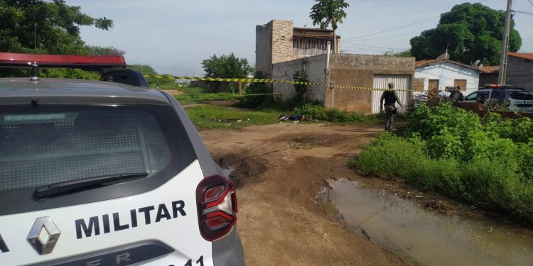Jovem é encontrado morto no bairro Bom Jesus