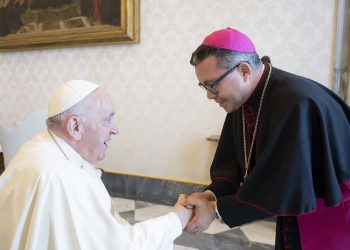 Bispo Dom Francisco de Sales participou de audiência com o Papa Francisco em 2022