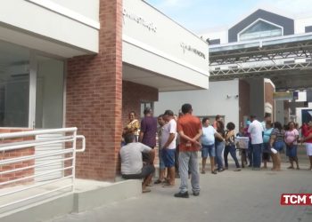 Comerciantes recebem chaves dos boxes no Centro Comercial de Mossoró