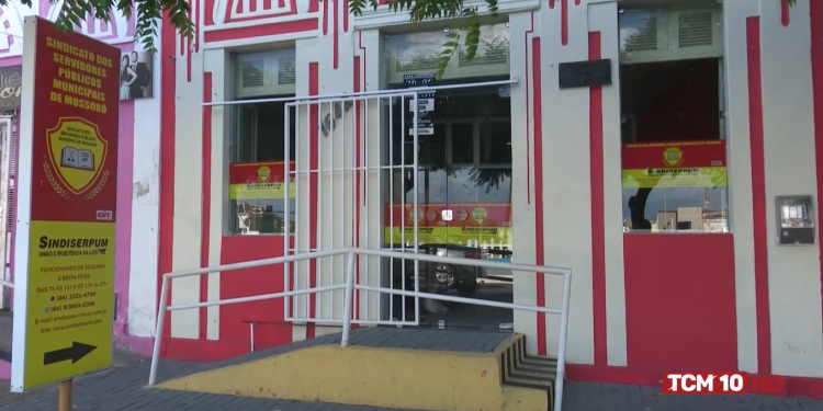 Audiência de conciliação entre Sindiserpum e Prefeitura termina sem acordo