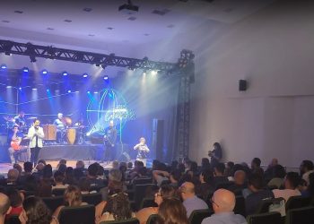 Três candidatos são selecionados na semifinal da etapa Natal do Festival do Industriário 2025