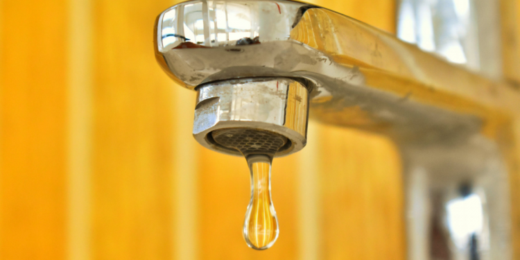 Poço que abastece cinco bairros de Mossoró deve ser religado nesta sexta (30)