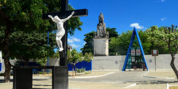 Prefeitura anuncia mudanças em processos nos cemitérios públicos de Mossoró