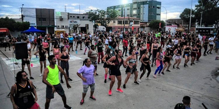 Aulão de dança desta quinta-feira terá atendimentos de saúde ao público