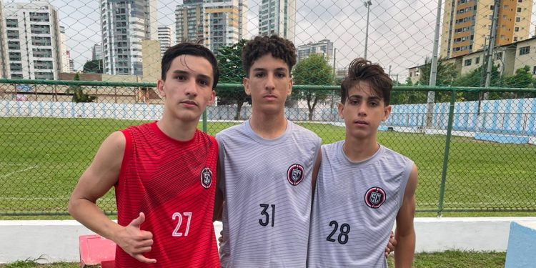 Ex-jogadores da base do Mossoró são aprovados em avaliação do Santa Cruz de Natal