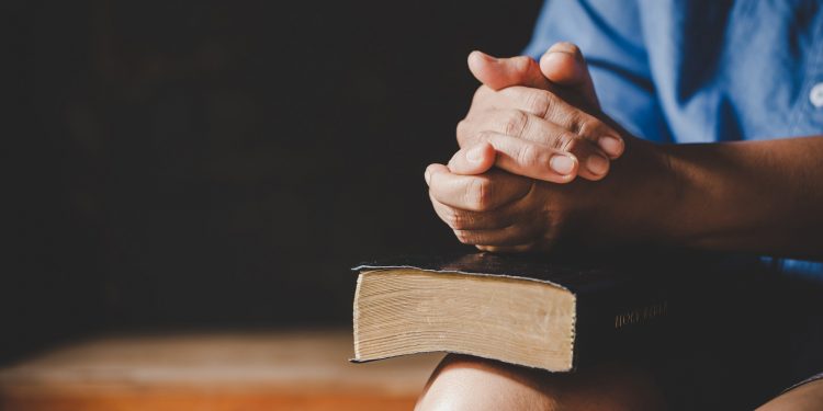 Número de evangélicos cresce em Mossoró e de católicos diminui em 12 anos