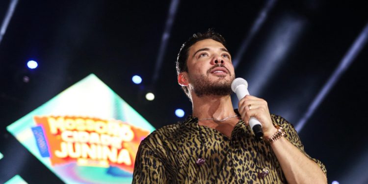 “Muito obrigado, Mossoró”, Wesley Safadão agradece maior público da história do MCJ