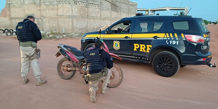 PRF divulga balanço semanal com prisões e apreensões em Mossoró