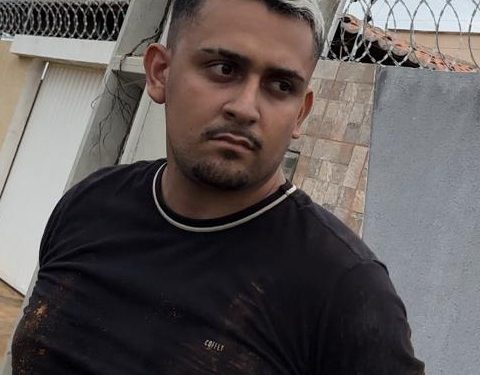 Suspeito de ajudar “Tatu” e “Martelo” em 2024, jovem é morto a tiros dentro de carro no Aeroporto II