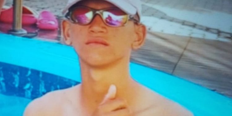 Jovem de 21 anos é executado com mais de 30 tiros no Bairro Bom Jesus