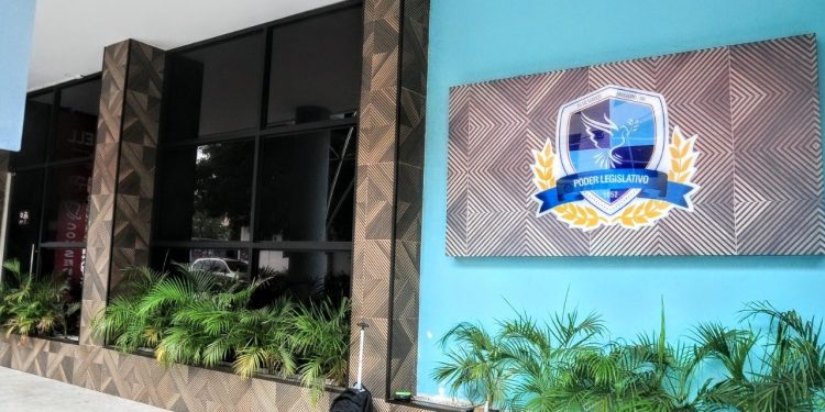 Câmara de Mossoró finalizou semestre legislativo nesta quarta-feira (16)