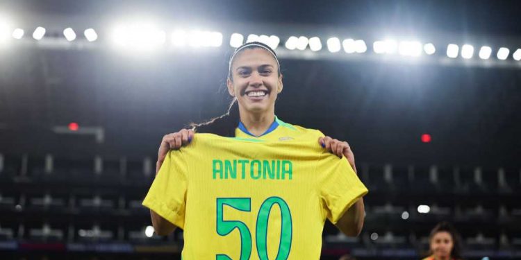 Finalista da Copa América Feminina, Antonia celebra 50 jogos com a Seleção Brasileira