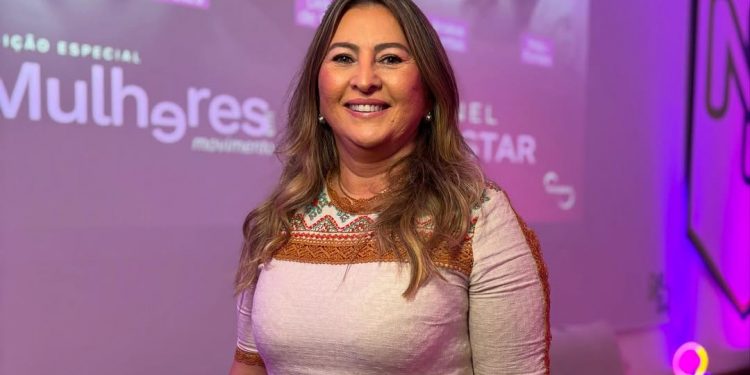 Prefeito de Mossoró anuncia Shirley Targino como nova secretária de Assistência Social