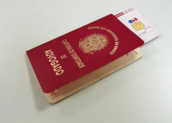 Falsa advogada é presa pela PRF em Mossoró