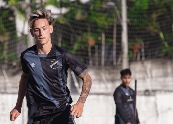 Artilheiro do Sub-20, Kauã Gabriel é promovido ao time profissional do ABC na reta final da Série C