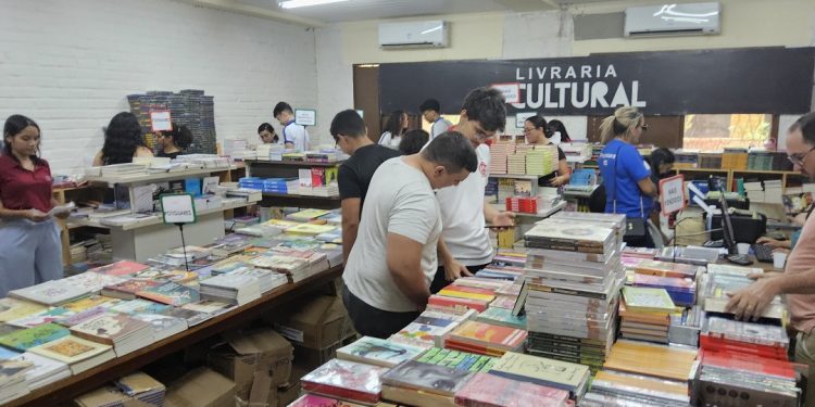 Feira do Livro de Mossoró inicia 20ª edição nesta segunda-feira (11), na UERN; veja programação
