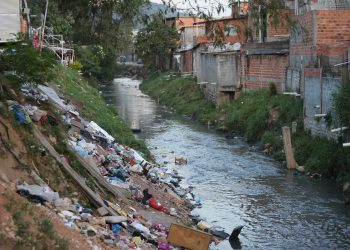 Despejo inadequado de esgoto cai para 15,9% no RN, mas ainda está acima da média nacional