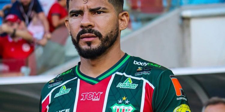 Com anúncio de Léo Bahia, Baraúnas já soma 13 reforços para a Segunda Divisão