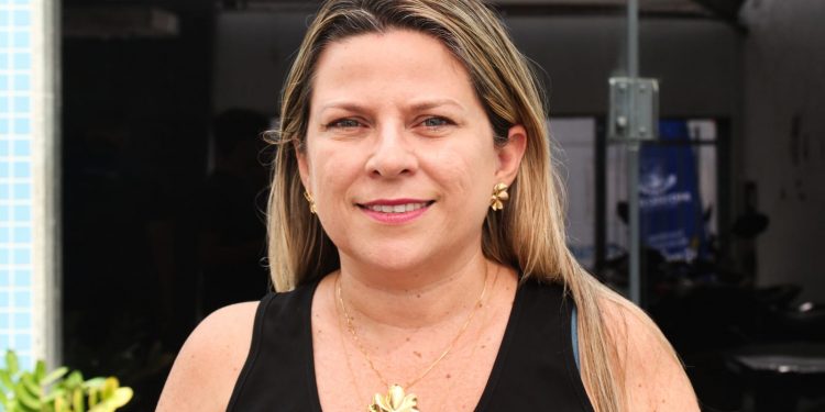Prefeito de Mossoró anuncia mudanças no secretariado; Morgana Dantas reassume a Saúde