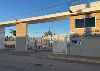 Policial penal é preso suspeito de matar companheira em condomínio de Mossoró