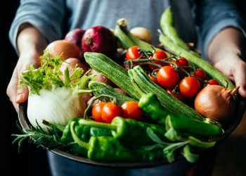 Alimentos de produtores afetados pelo tarifaço serão adquiridos pela administração pública
