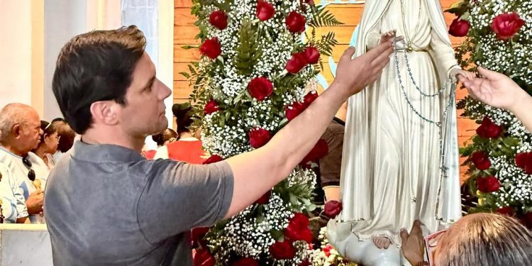 Rafael Motta é extubado e está consciente após acidente de kitesurf