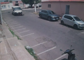 Discussão de trânsito em Assú termina com motociclistas atropelados