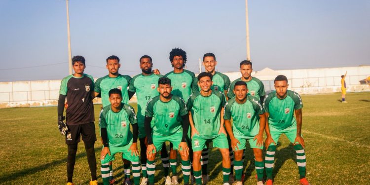 Baraúnas goleia seleção de Tibau por 6 a 0 em jogo-treino no Estádio Rogerão