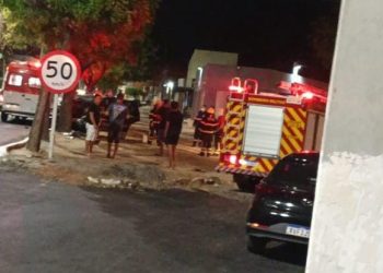 Jovem de 25 anos morre após colidir carro contra árvore em Mossoró