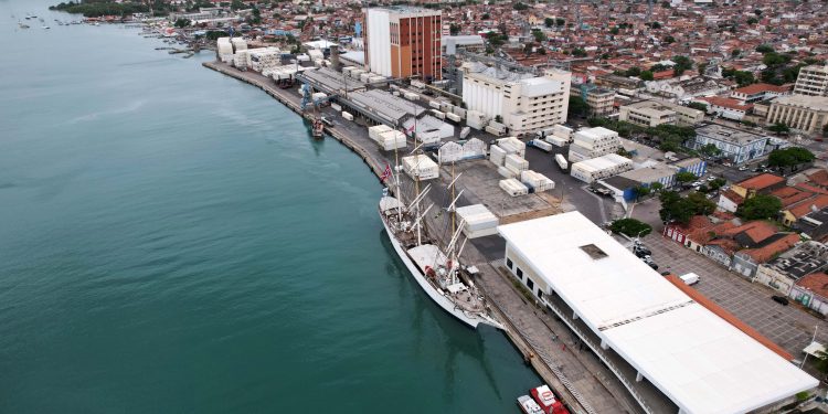 Decreto contra tarifaço americano já preservou mais de 12 mil empregos no RN, diz Governo