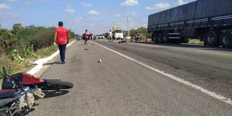 Mulher morre em acidente de trânsito na BR-304, em Mossoró