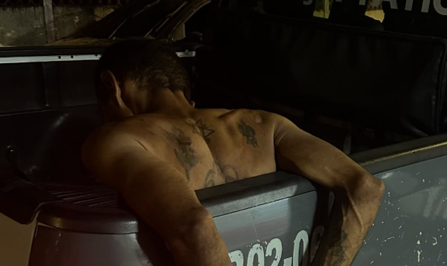 Foragido condenado a mais de 31 anos é preso no bairro Barrocas, em Mossoró